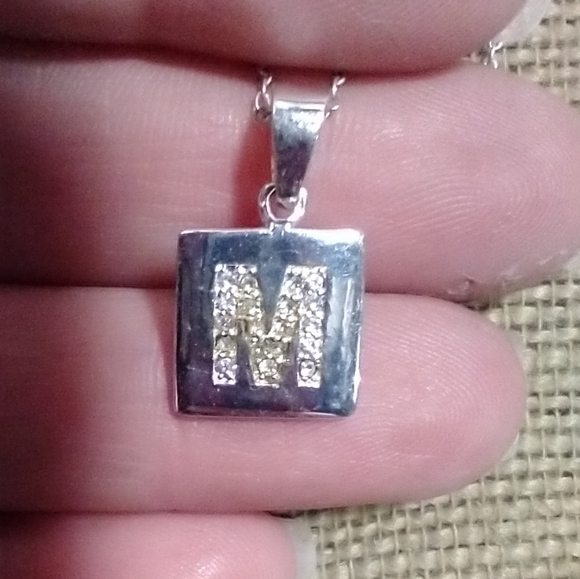 M initial crystal square necklace silvertone vintage - Picture 3 of 4